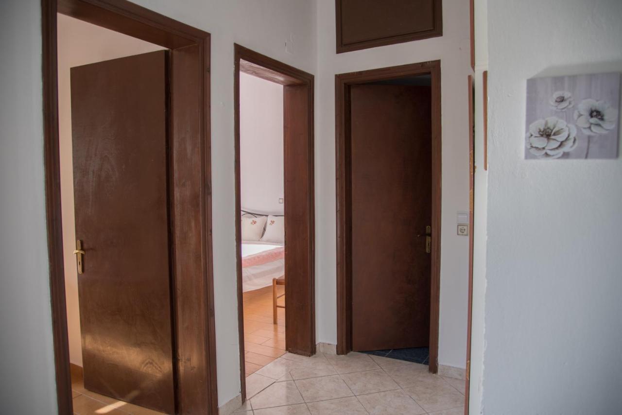 Sette Isole Countryside Apartment Athani Exterior photo