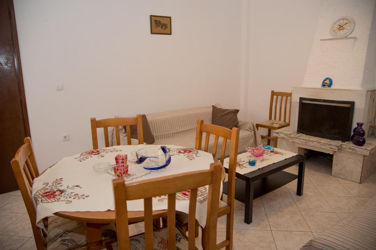 Sette Isole Countryside Apartment Athani Exterior photo