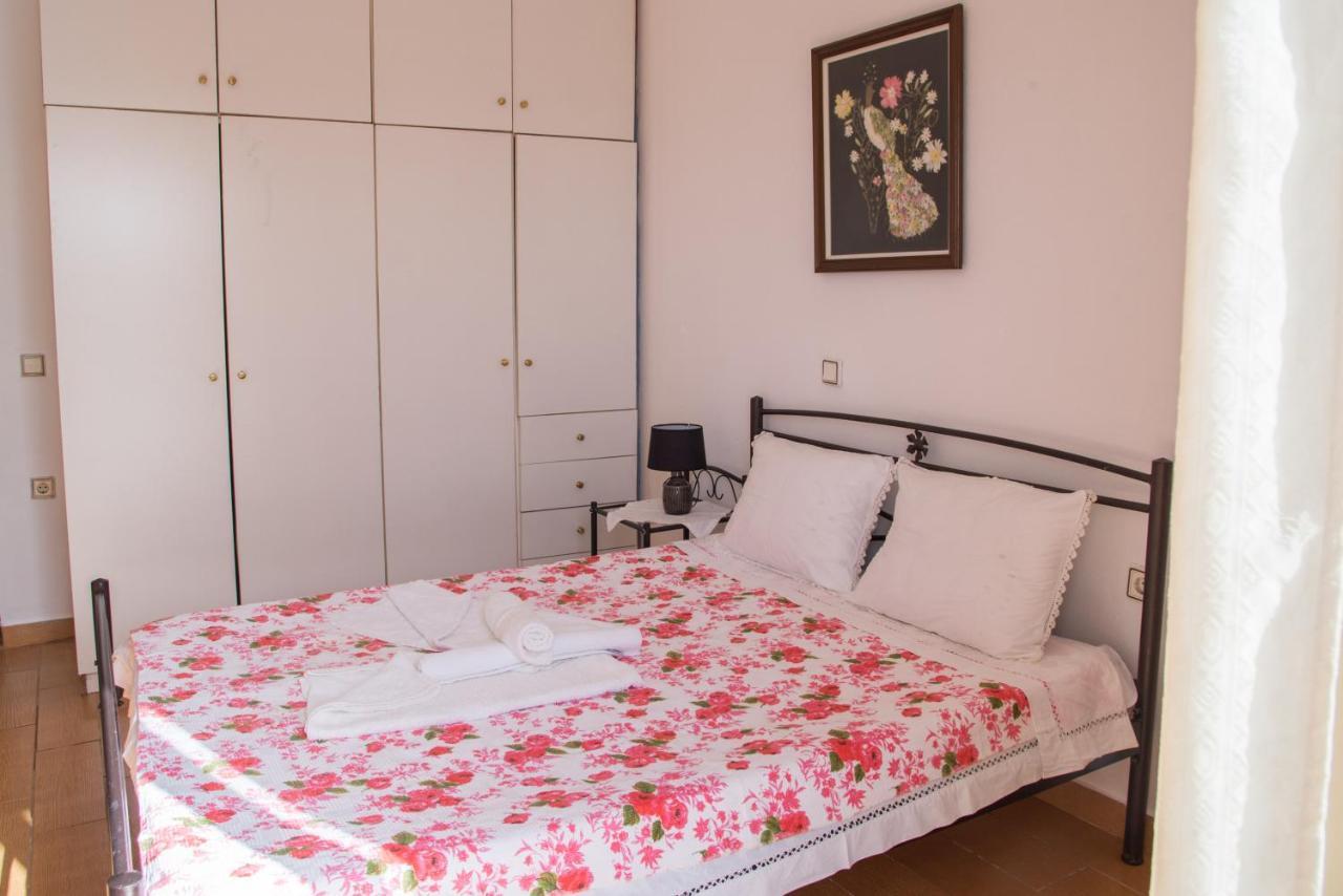 Sette Isole Countryside Apartment Athani Exterior photo