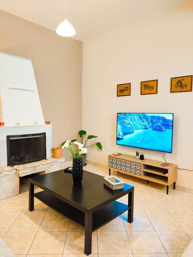 Sette Isole Countryside Apartment Athani Exterior photo
